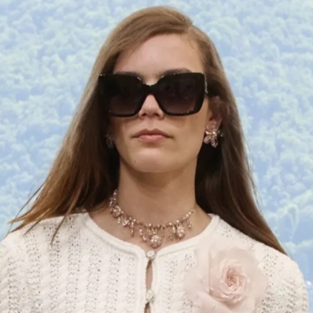 MSRP$800 NEW! AUTHENTICATED CHANEL Butterfly Sunglasses Acetate  Mother of Pearl - Picture 9 of 15